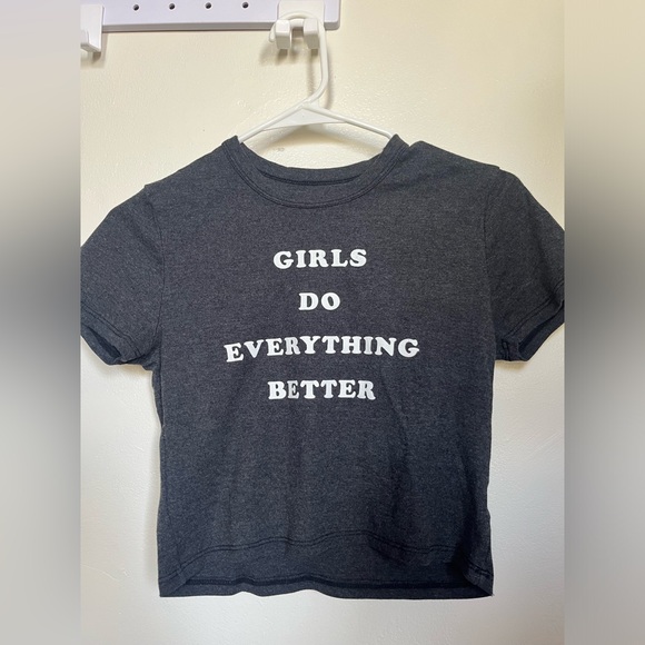 Tops - 2 t-shirt bundle